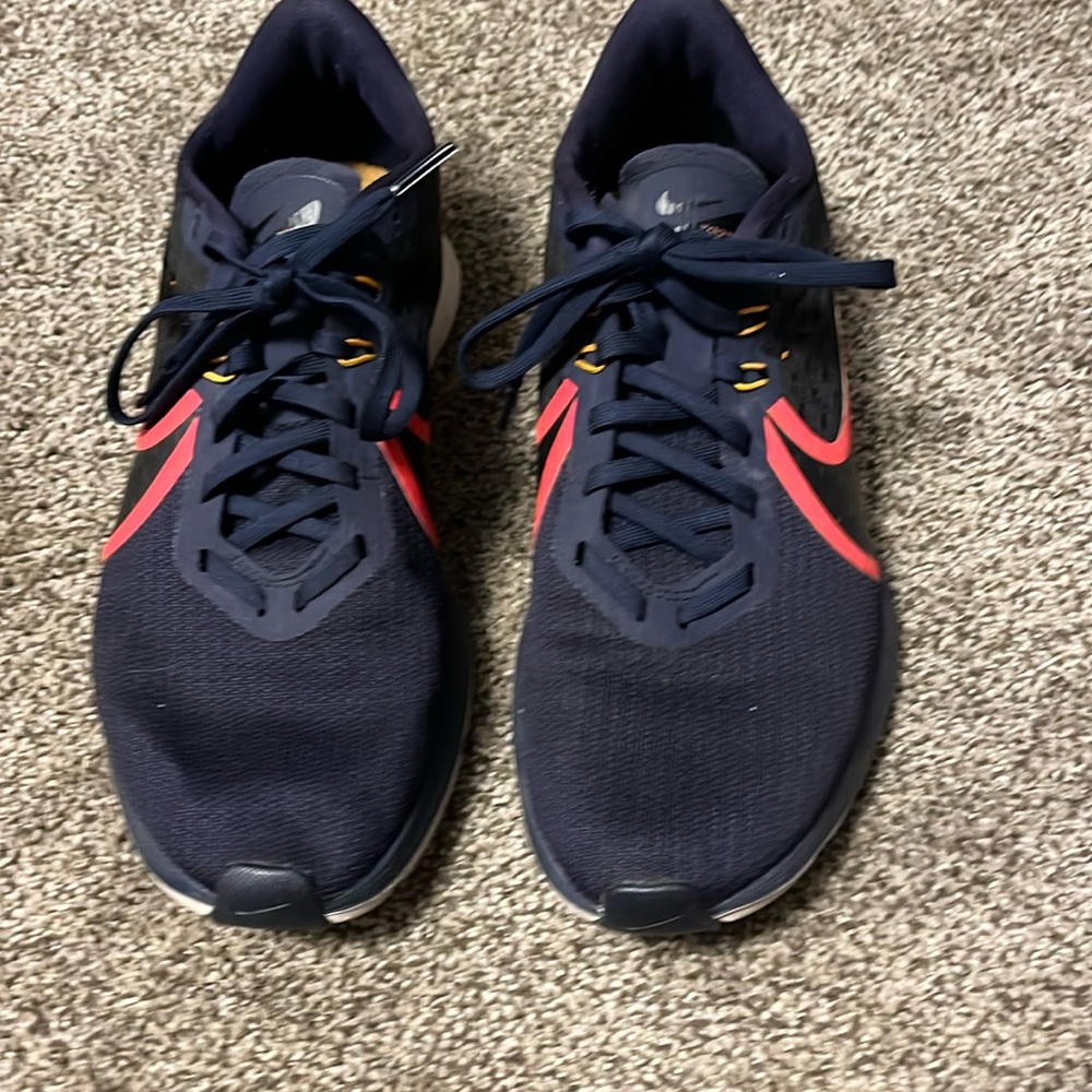 Nike zoom strike